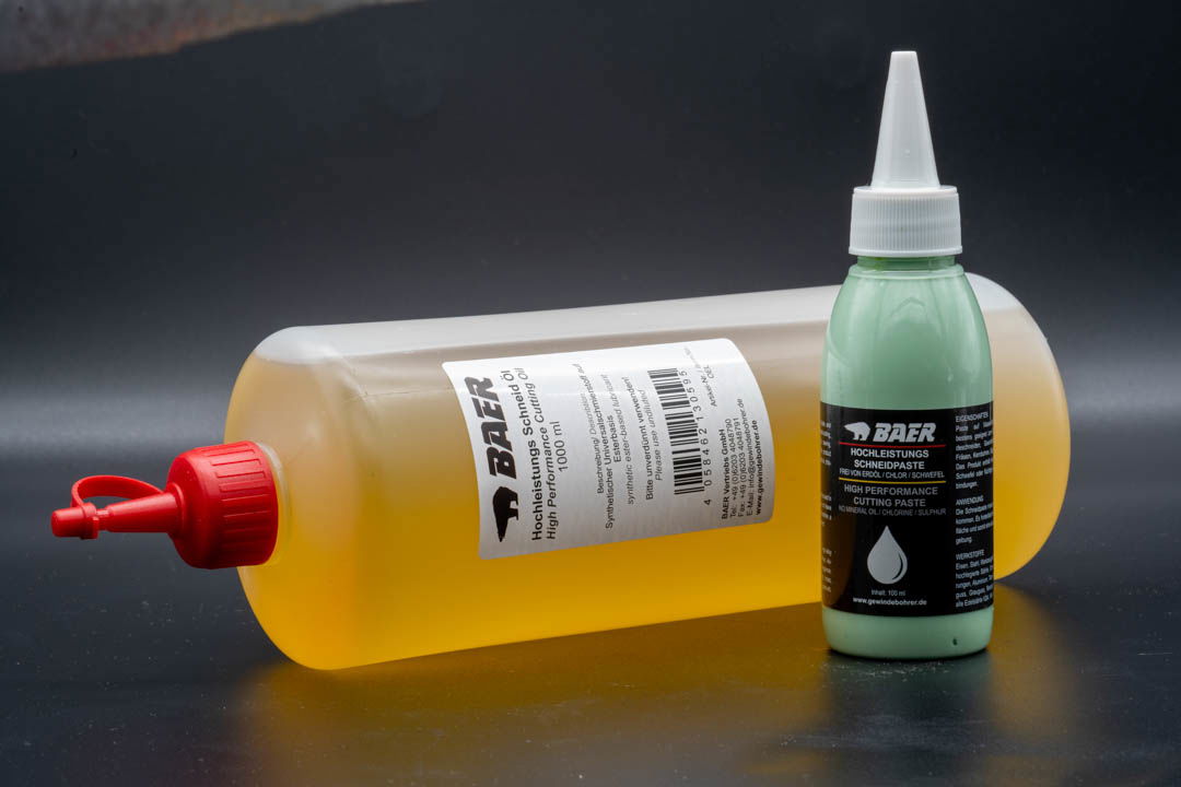 Cooling lubricants for screw taps: types & use