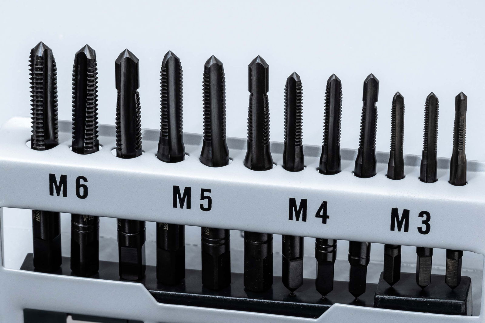 BAER SET HSSE EDELSTAHL Handgewindebohrer | Schneideisen | Werkzeuge : M 3 - 12 – Bild 3