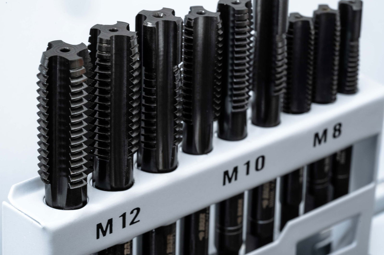 BAER SET HSSE EDELSTAHL Handgewindebohrer | Schneideisen | Werkzeuge : M 3 - 12 – Bild 9