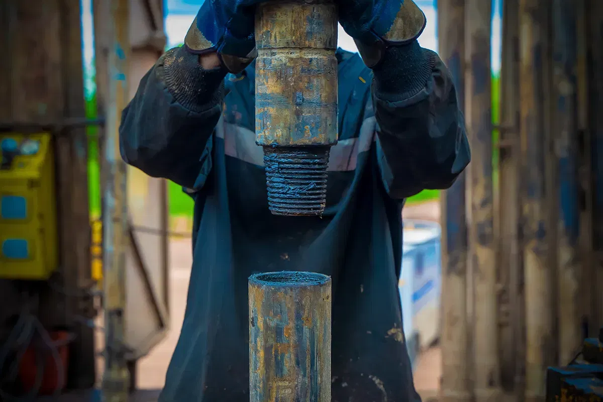 Making a drill pipe connection Making a drill pipe connection