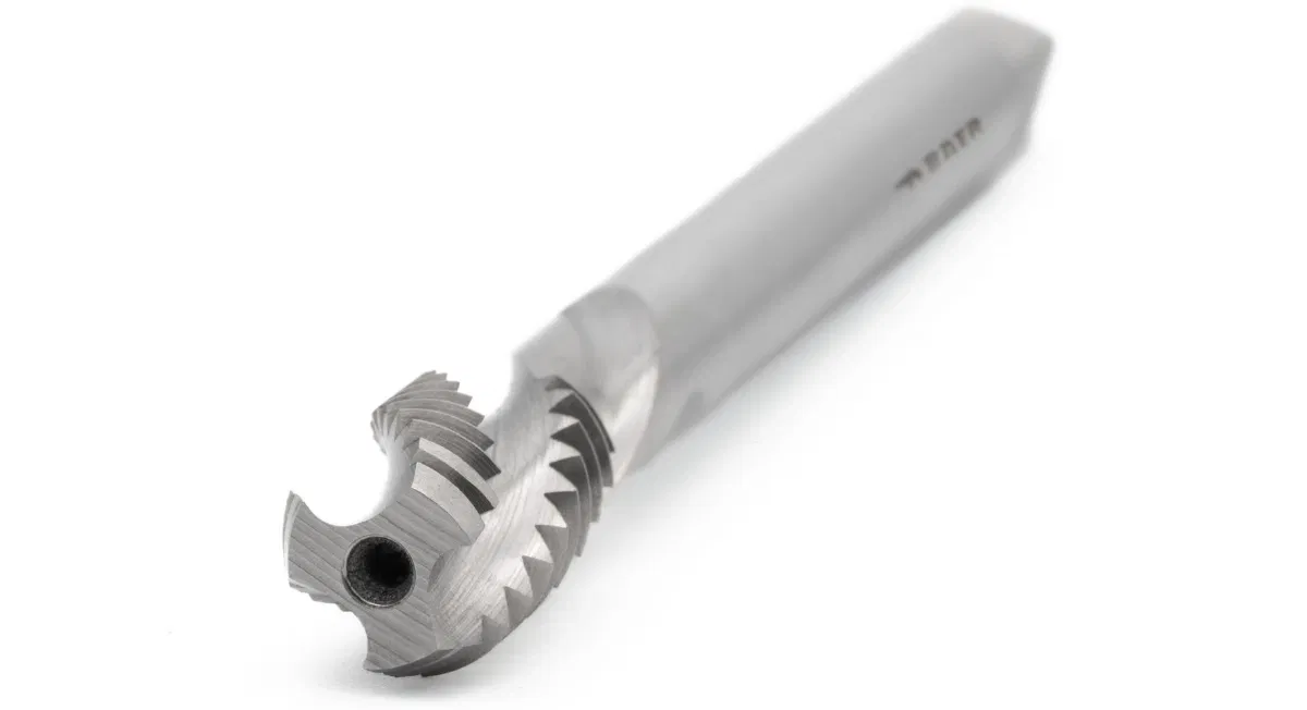 Linksgewindebohrer mit spezieller Schneidengeometrie