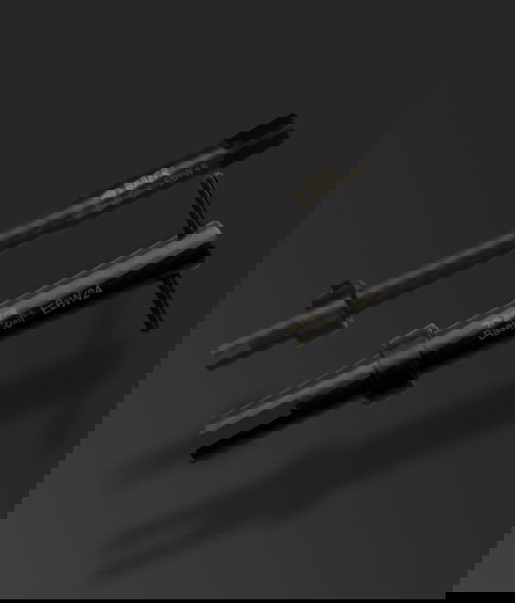 Illustration of Inserting tools