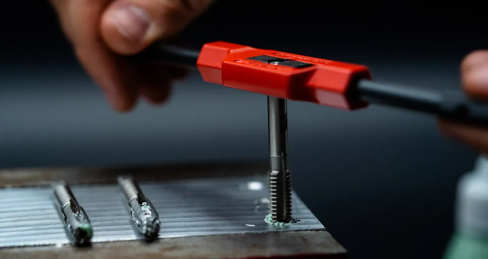 Illustration de Tarauds