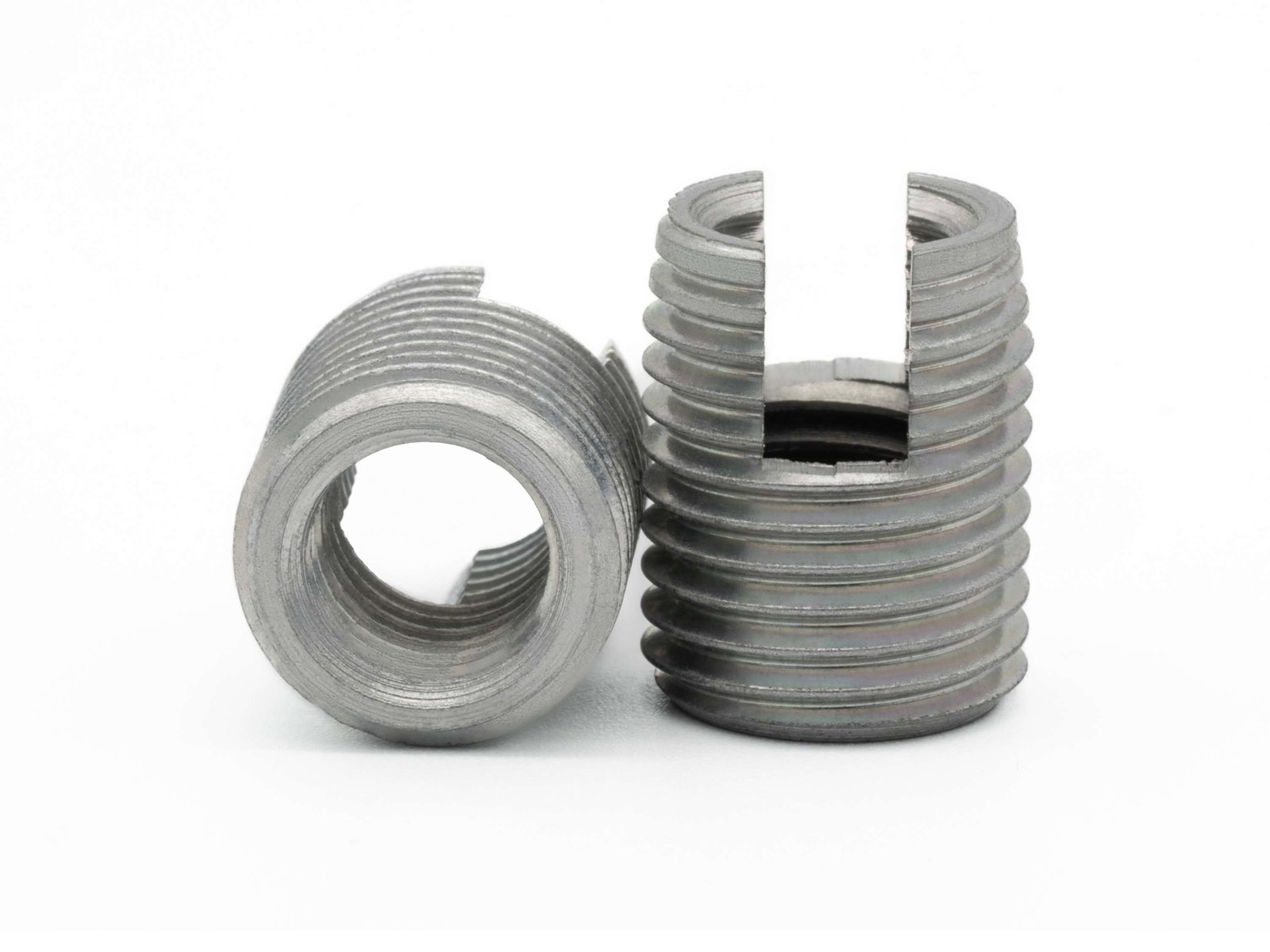 BaerFix Inserts filetés avec Fentes de coupe M 3 x 0,5 - 6 mm - 1.4571 (V4A / AISI 316Ti) - 10 pcs. – Image 2