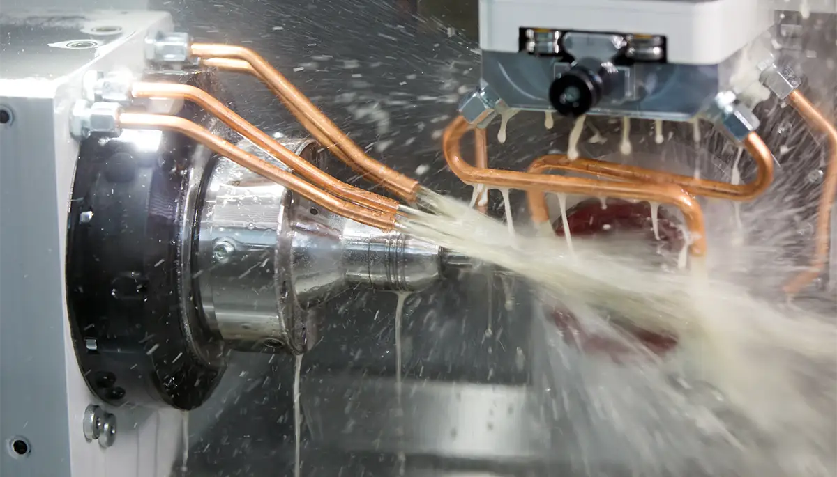 Kühlung an CNC-Werkzeug Kühlung an CNC-Werkzeug