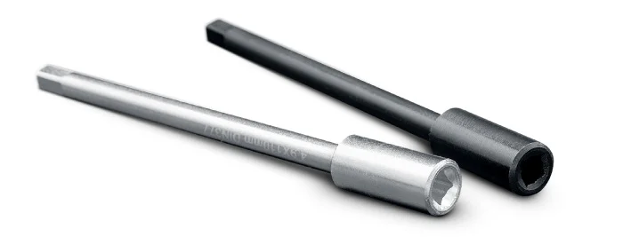 Zwei Verlängerungen für Gewindeschneider-Halter (Extension Sleeves) in Silber und Schwarz für Gewindebohrer