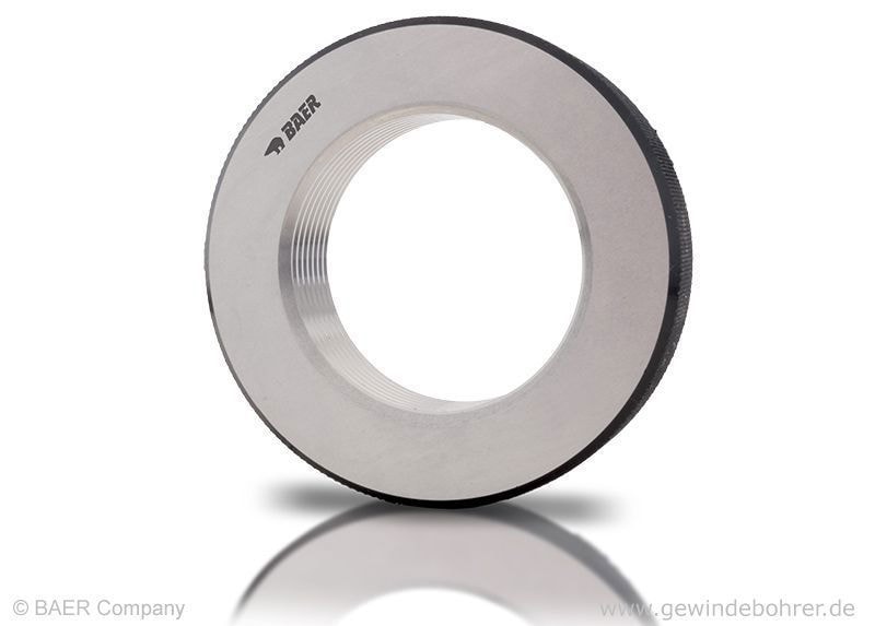 Lehrring von BAER Tools Lehrring auf reflektierendem Untergrund