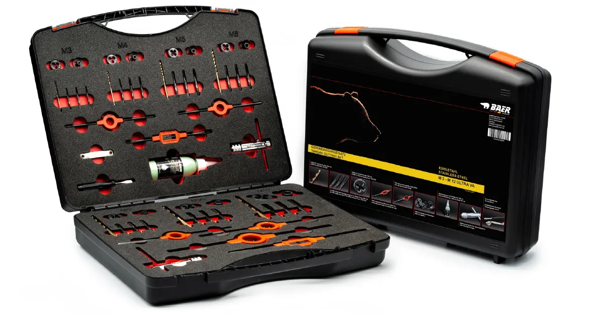 Gewindeschneid-Werkzeugsatz mit verschiedenen Gewindebohrern und Zubehör im Koffer
