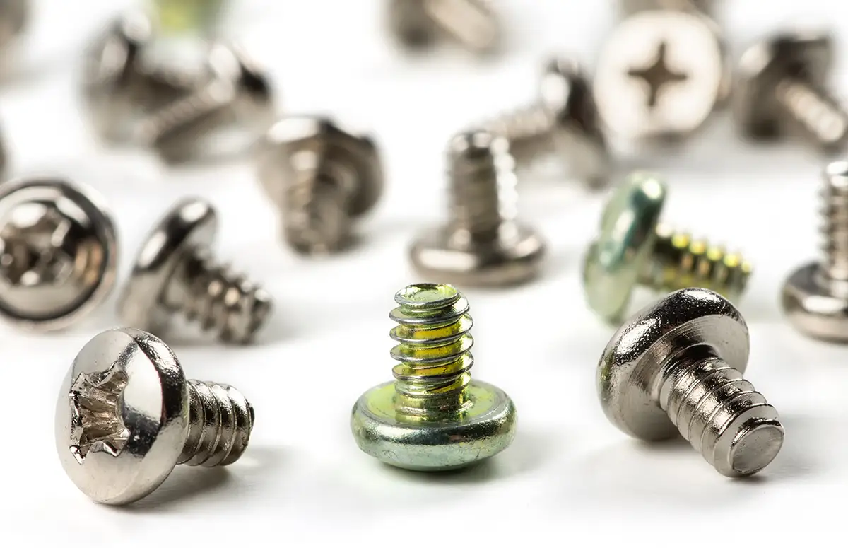 Gewindeformende Schrauben – eine Alternative zum Gewindeschneiden?