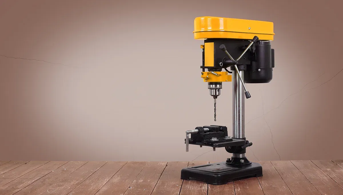 Gelbe Standbohrmaschine Gelbe Standbohrmaschine